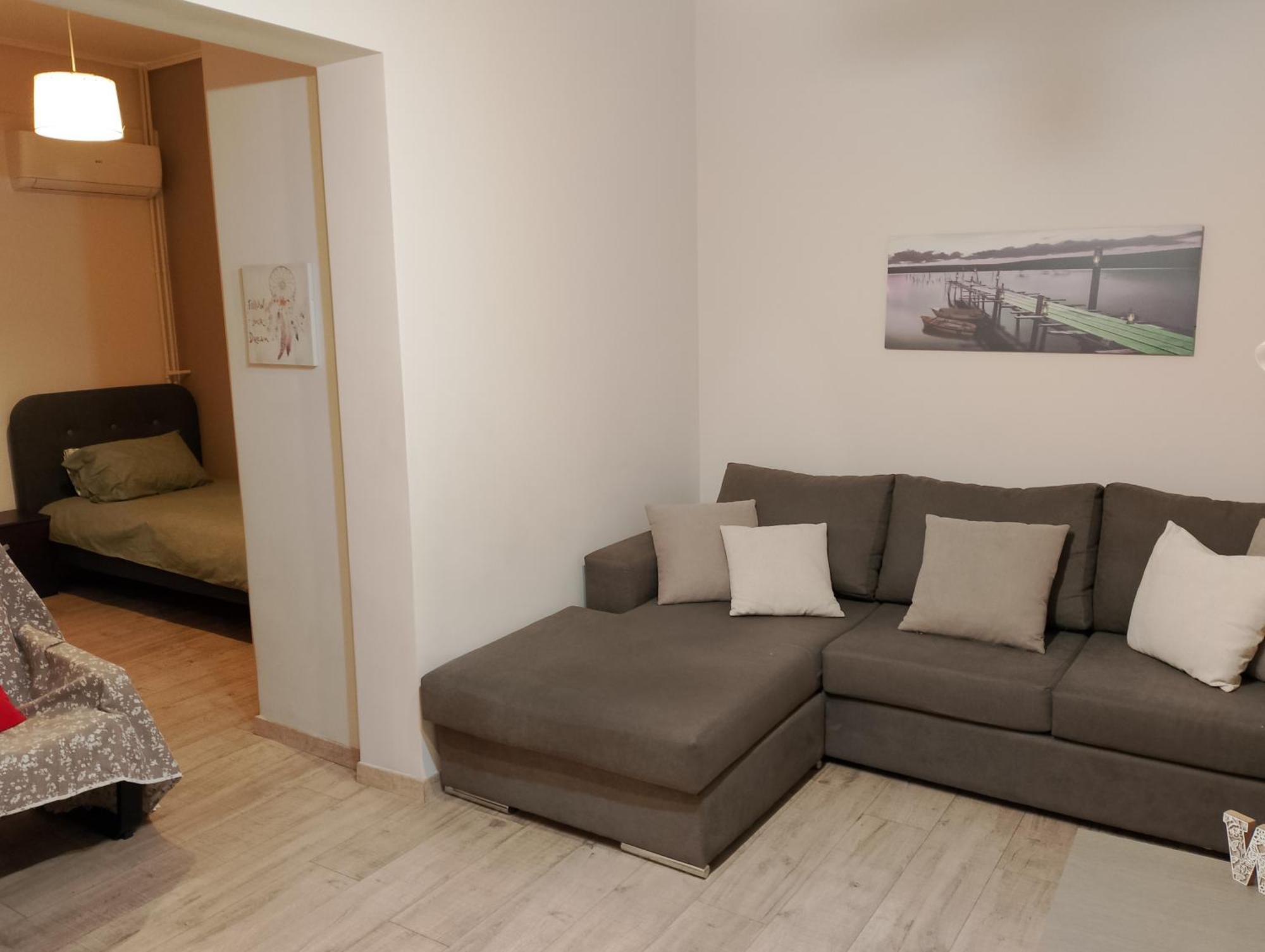 Patisia Metro Station 2 Bdrm By Mps *