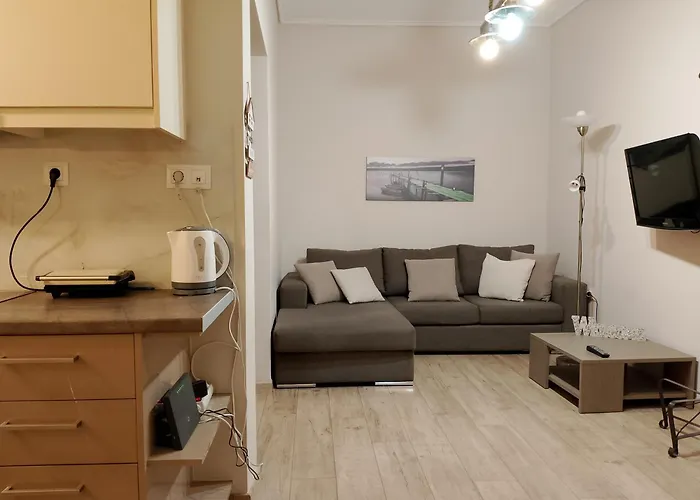 Patisia Metro Station 2 Bdrm Apartment By Mps