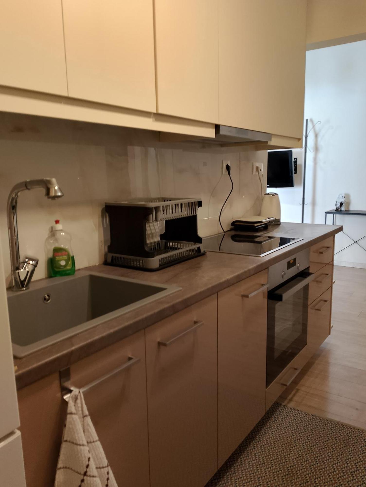Patisia Metro Station 2 Bdrm By Mps Apartment Athens